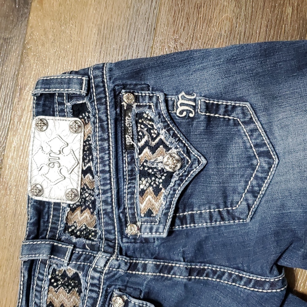 Miss Me Mid Rise Boot Cut Distressed Pocket Flap Embellished Jeans - Picture 8 of 10
